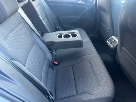 2019 Volkswagen Golf 1.6 TDI 115HP Comfortline €20,895 thumbnail