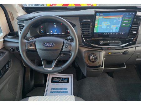 2025 Ford Transit - thumbnail 8