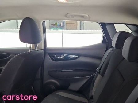 2017 Nissan Qashqai 1.2 PET XE €15,888 thumbnail