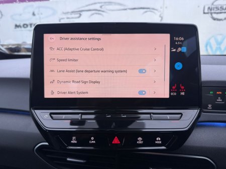 2021 Volkswagen ID.3 PRO 107 KW LIFE 62KWH 145HP 5DR €15,999 thumbnail