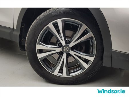 2018 Nissan Qashqai - thumbnail 16