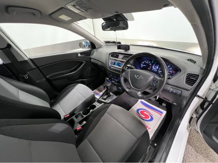 2018 Hyundai i20 2018 HYUNDIA i20 PETROL 1.4 AUTO DELUX MODEL €1 thumbnail