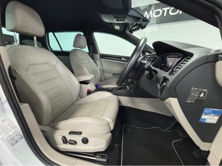 2019 Volkswagen Golf *VOLKSWAGEN GOLF TSI* *LOW MILEAGE* *HEATED LEATHER ELECTRIC SEATS* *WIDE PRONAV SCREEN* *REVERSE CAMERA* *PARKING SENSORS* *DSG AUTOMATIC* *FINANCE AVAILABLE* *TRADE INS WELCOME* €21,950 thumbnail