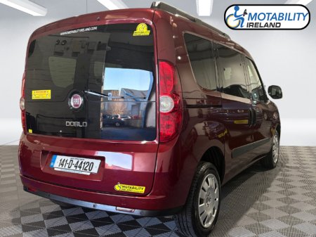 2014 Fiat Doblo Upfront Passenger Wheelchair Accessible €14,995