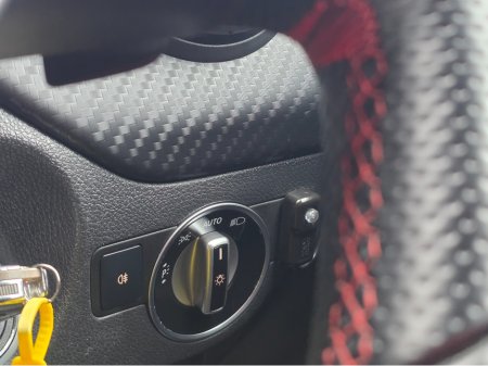 2013 Mercedes-Benz A Class A180 AMG INTERIOR HALF LEATHER - ALCANTARA SEATS / HI SPEC / LOW ROAD TAX BAND / SIMI DEALER thumbnail