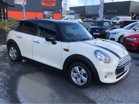 2015 MINI Cooper D Cooper 1.5 TD €10,450