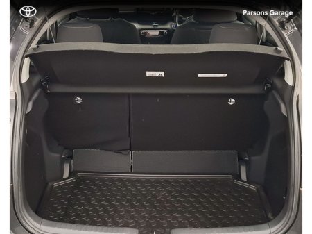 2022 Toyota Yaris - thumbnail 12