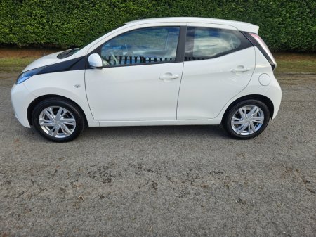 2017 Toyota Aygo 1.0 X-PLAY 4DR €7,650