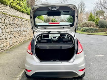 2015 Ford Fiesta ZETEC 1.2L !!! €7,950 thumbnail