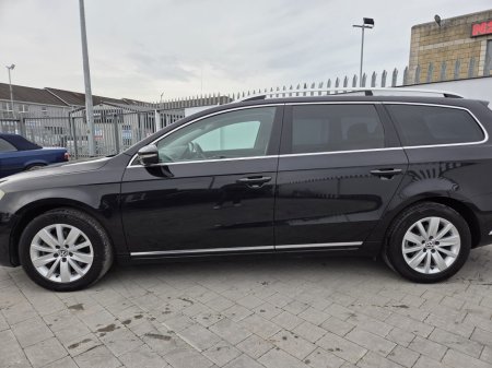 2013 Volkswagen Passat - thumbnail 6