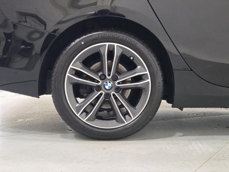 2021 BMW 2 Series - thumbnail 14