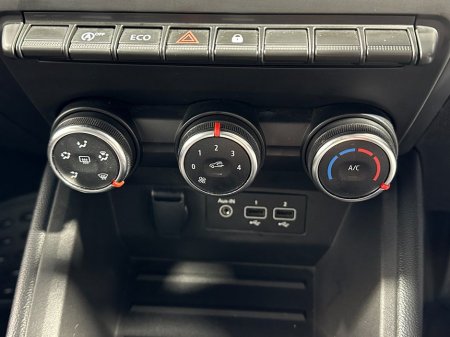 2023 Renault Clio Equilibre 1.0 Petrol €16,250 thumbnail