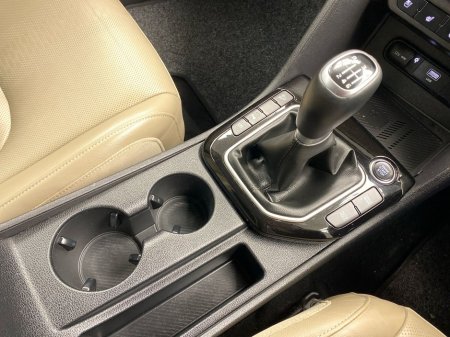 2022 Kia Sportage 1.6 CRDi SCR Diesel 115 hp K4 6MT €26,995 thumbnail