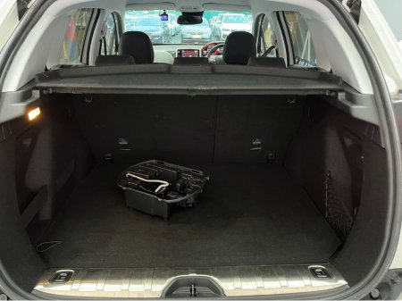 2017 Peugeot 2008 €12950 2017 PEUGEOT 2008 GT LINE 1.2 AUTOMATIC / CRUISE CONTROL / REVERSE CAMERA AND MORE €12,950 thumbnail