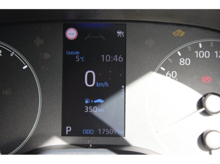 2024 Toyota Yaris - thumbnail 15