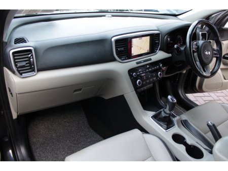 2019 Kia Sportage 1.6CRDI K3 EDITION 5DR ESTATE  //  STUNNING CAR // BUY WITH CONFIDENCE AA AND SIMI APPROVED DEALER 2025 // FINANCE ARRANGED // TRADE INS WELCOME // €17,950 thumbnail