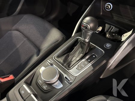 2020 Audi Q2 1.0L TFSI AUTOMATIC - UPGRADED ALLOY WHEELS - REVERSE CAMERA - CRUISE CONTROL €23,950 thumbnail