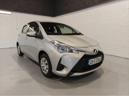 2020 Toyota Yaris - thumbnail 1