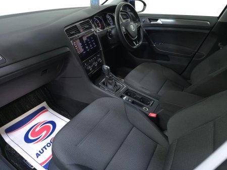 2017 Volkswagen Golf 1.2 TSI 110 bhp DSG Trendline €16,950 thumbnail