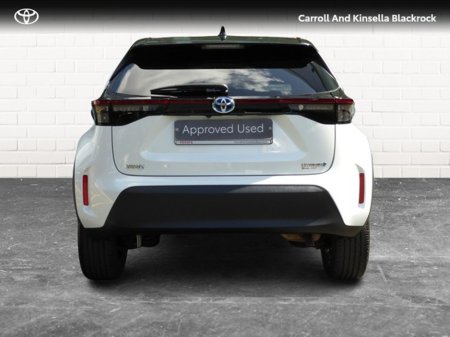 2022 Toyota Yaris Cross Hybrid Luna Sport €28,950 thumbnail