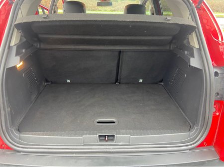 2017 Renault Captur SIGNATURE 1.5 DCI 90 20 4DR//FINANCE AVAILABLE €9,995 thumbnail