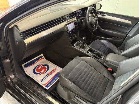 2019 Volkswagen Passat - thumbnail 9