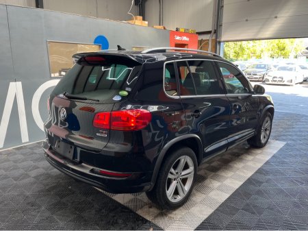 2015 Volkswagen Tiguan - photo 2