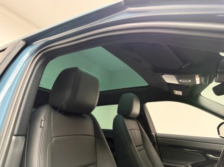 2025 Land Rover Range Rover Evoque HSE DYNAMIC P300E *PAN ROOF* €59,990 thumbnail