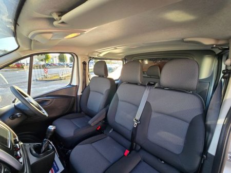 2021 Renault Trafic - thumbnail 12