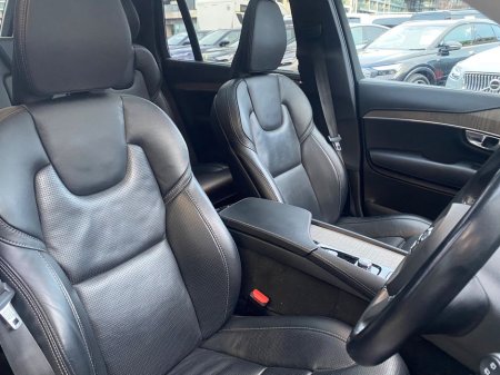 2022 Volvo XC90 - thumbnail 12
