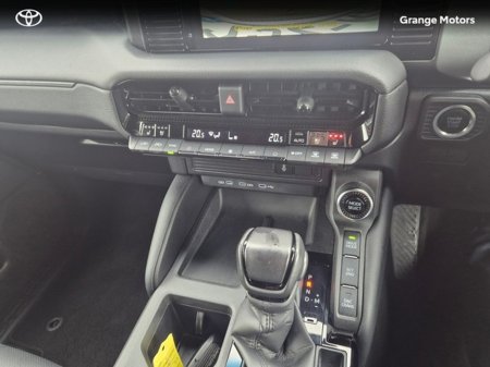 2025 Toyota Landcruiser - thumbnail 13