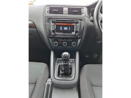 2015 Volkswagen Jetta - thumbnail 15