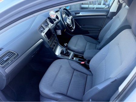 2013 Volkswagen Golf SE TSI TECHNOLOGY BLUEMOTION €10,995 thumbnail