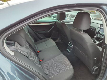 2016 Skoda Octavia - thumbnail 6