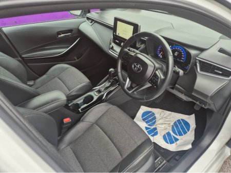2023 Toyota Corolla LUNA SPORT HB 4DR AUTO €25,950 thumbnail