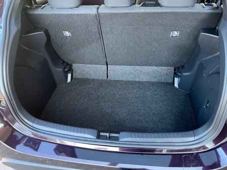 2020 Toyota Yaris - thumbnail 8