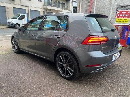 2019 Volkswagen Golf CL 1.6 TDI D7F 5DR 115HP 5 AU €14,995 thumbnail