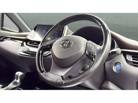 2017 Toyota C-HR - thumbnail 24