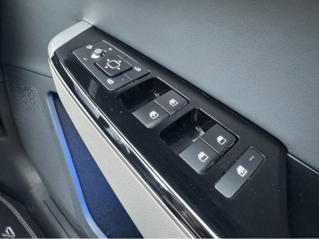 2023 Kia EV6 EARTH €34,495 thumbnail