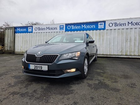 2019 Skoda Superb 1.6 TDI S €16,500 thumbnail