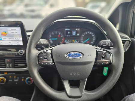 2021 Ford Fiesta 1.1 CONNECTED 5DR €16,950 thumbnail