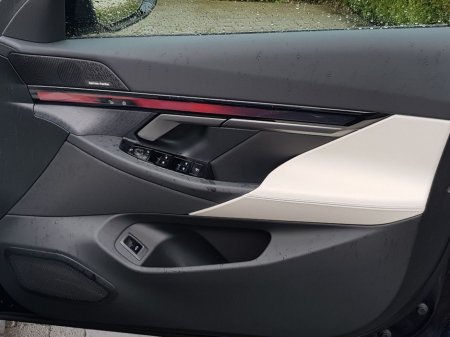 2026 BMW 5 Series 530e M Sport thumbnail