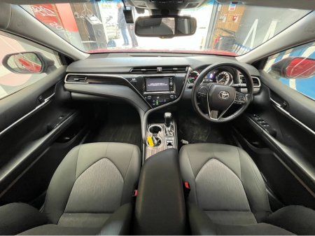 2018 Toyota Camry - thumbnail 15