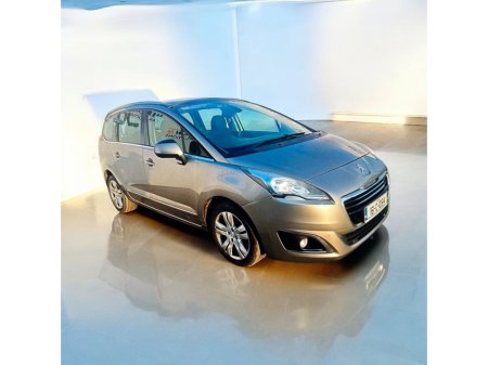 2016 Peugeot 5008 1.6 Blue Hdi 120 Active €8,899 thumbnail