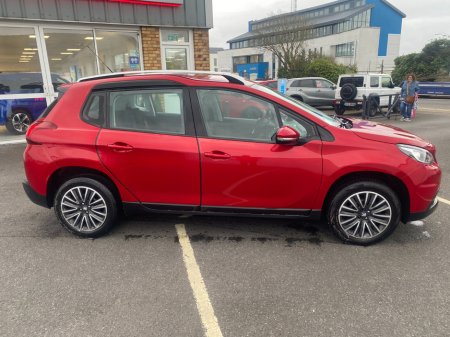 2016 Peugeot 2008 - thumbnail 8