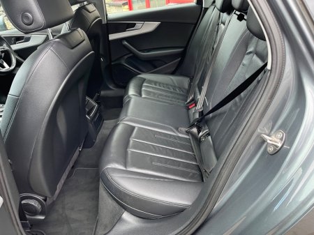 2017 Audi A4 - thumbnail 6