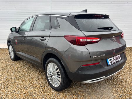 2019 Opel Grandland X SRI 1.5 I T 130PS 4 4DR thumbnail