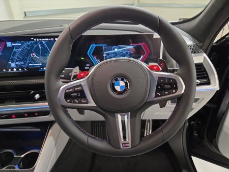 2026 BMW XM - thumbnail 5