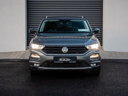 2020 Volkswagen T-Roc Design 1.5 TSI M6F 150HP 5DR €22,950
