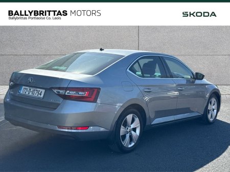 2017 Skoda Superb - photo 5